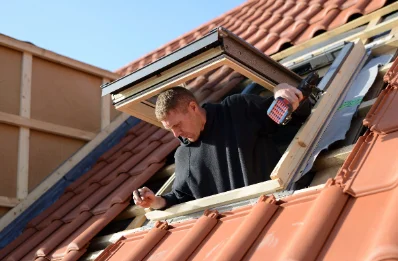 Pose de fenêtres de toit Velux à Crotenay
